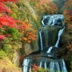 【日本三名瀑】袋田の滝｜2023年の紅葉見頃情報・ライトアップ「大子来人〜ダイゴライト〜」・アクセス・駐車場は？