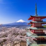 新倉富士浅間神社｜富士山と桜に五重塔が映える絶景ビュースポット