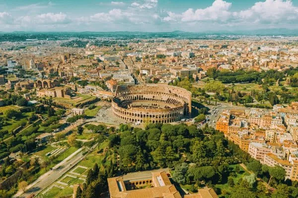 イタリア・ローマのコロッセオ