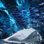 ヴァトナヨークトル氷河｜Vatnajokull コバルト・ブルーに輝く氷の世界　