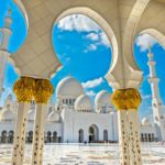 【アブダビ】シェイク・ザーイド・グランド・モスク｜ライトアップが美しい白亜のモスク！見どころ・アクセスは？