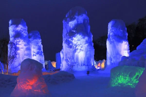 千歳・支笏湖氷濤まつり~氷の美術館